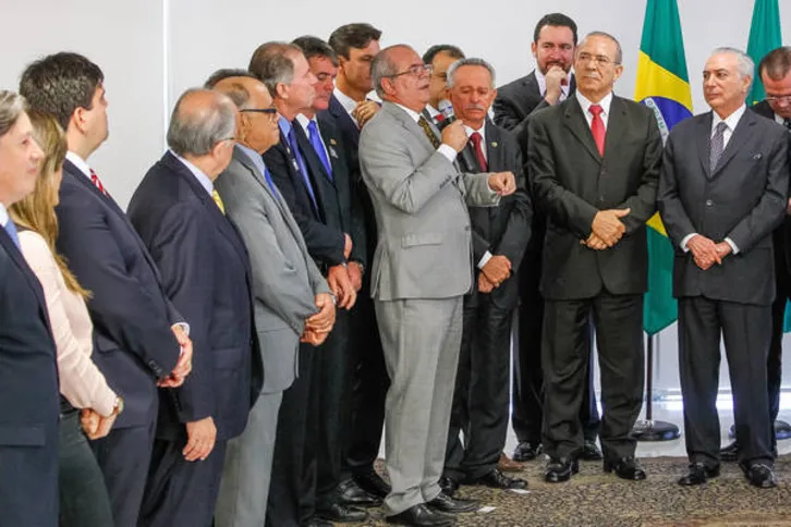 Imagem ilustrativa da imagem Prefeitos reclamam de menor FPM e cobram restos a pagar
