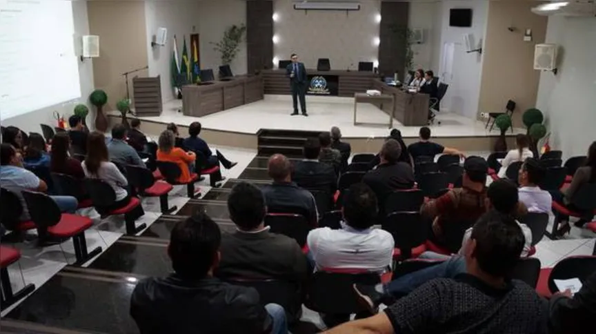 Imagem ilustrativa da imagem Justiça Eleitoral orienta pré-candidatos em Ivaiporã