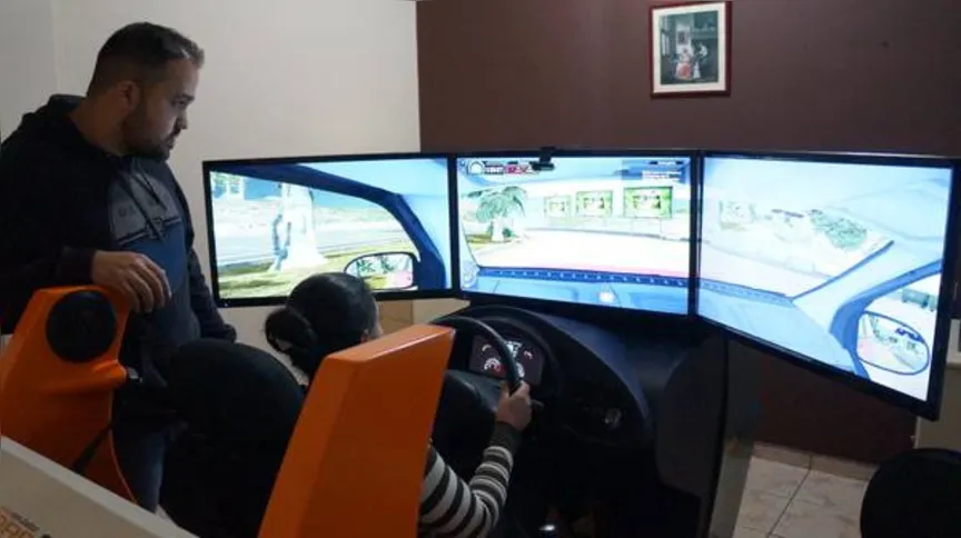 Imagem ilustrativa da imagem Simuladores atrasam nas autoescolas 