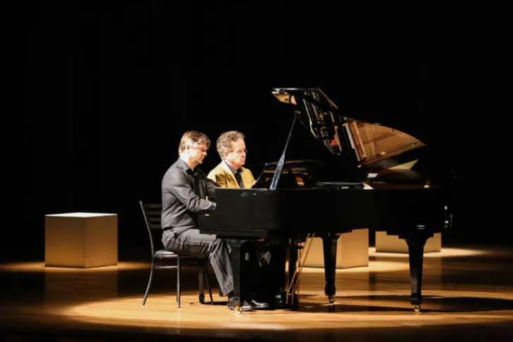 Imagem ilustrativa da imagem Cine Fênix estreia piano de cauda em recital 