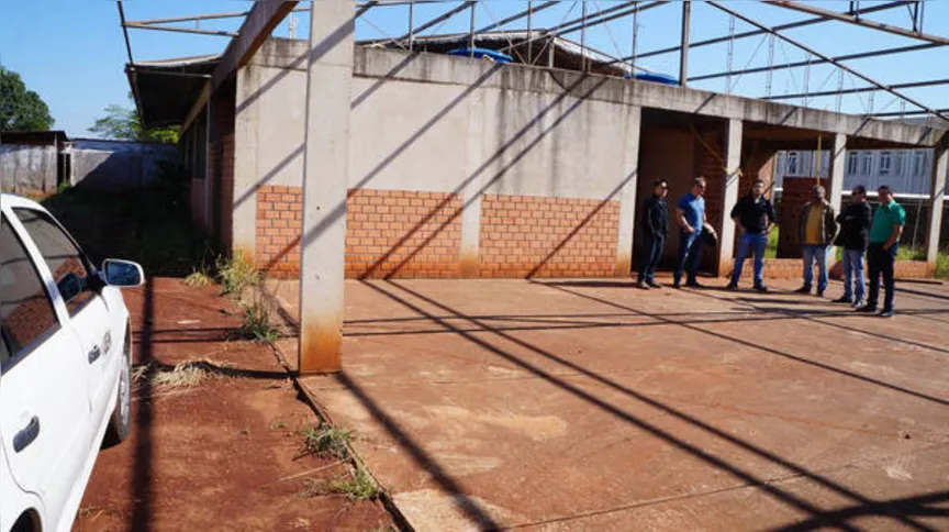 Imagem ilustrativa da imagem UEM vistoria campus para retomar obras