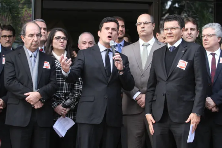 Imagem ilustrativa da imagem Para Moro, projeto de abuso de autoridade é preocupante