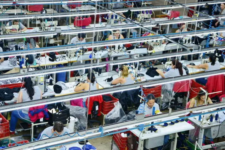 Imagem ilustrativa da imagem Confecções reagem e voltam a contratar