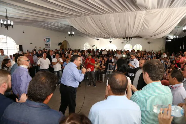 Imagem ilustrativa da imagem Beto Preto reúne maior coligação da história recente de Apucarana 
