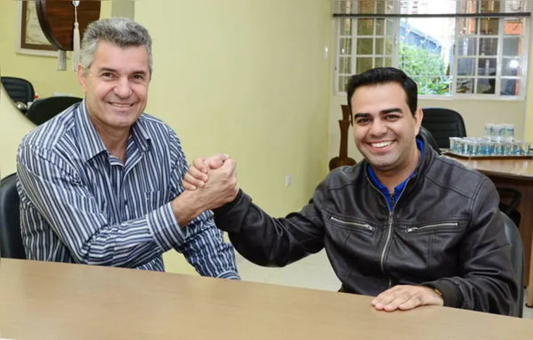 Imagem ilustrativa da imagem Oposição une Sérgio do Cristma e Willian caetano em Apucarana