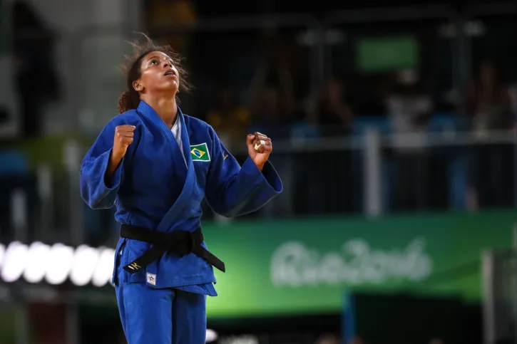 Imagem ilustrativa da imagem Rafaela Silva ganha 1º ouro do Brasil no Rio de Janeiro