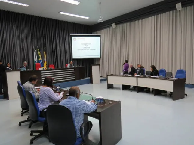 Imagem ilustrativa da imagem Câmara apucaranense já economizou R$ 7 milhões