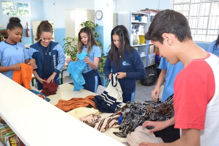 Imagem ilustrativa da imagem Estudantes dão lição de solidariedade