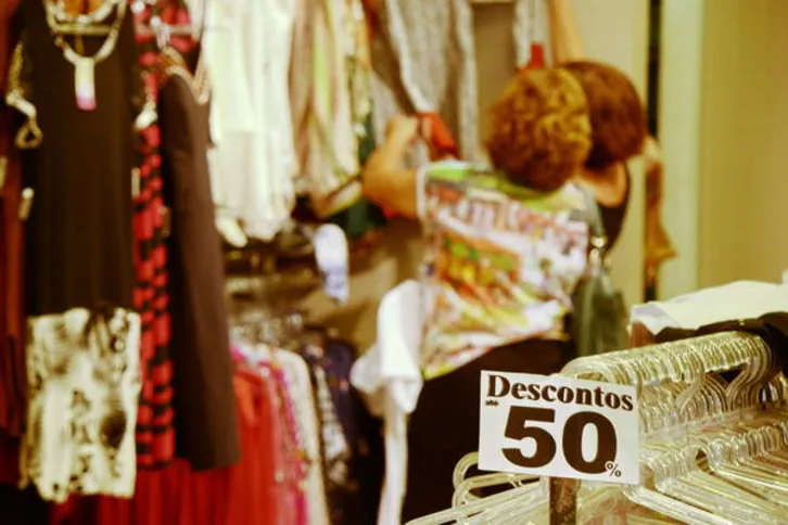 Imagem ilustrativa da imagem Segundo semestre começa com saldo negativo de empregos