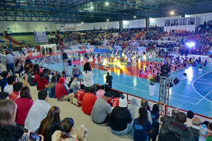 Imagem ilustrativa da imagem Com mais de 2.800 atletas, Apucarana sedia fase final dos Jogos Abertos do Paraná