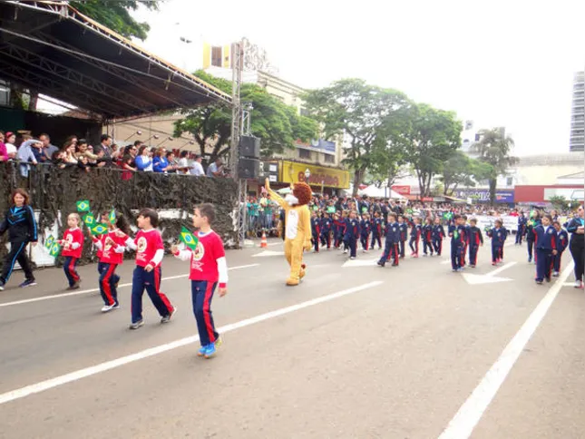 Imagem ilustrativa da imagem Desfile cívico vai mobilizar 8 mil pessoas