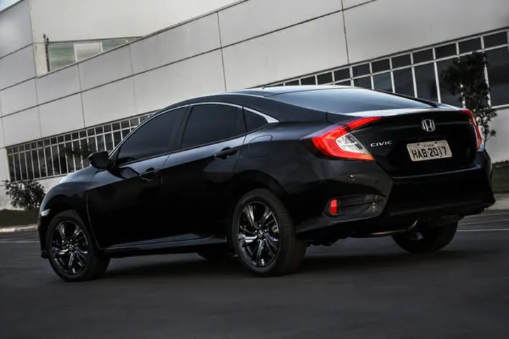 Imagem ilustrativa da imagem Honda Civic inova nas versões