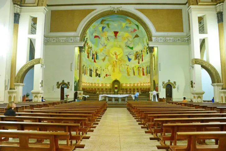 Imagem ilustrativa da imagem Cálice é furtado da Catedral Nossa Senhora de Lourdes