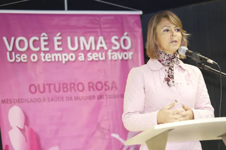 Imagem ilustrativa da imagem Campanha alerta para saúde da mulher paranaense