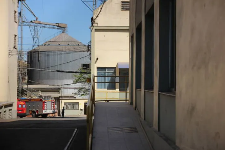 Imagem ilustrativa da imagem Homem é soterrado em empresa de Apucarana