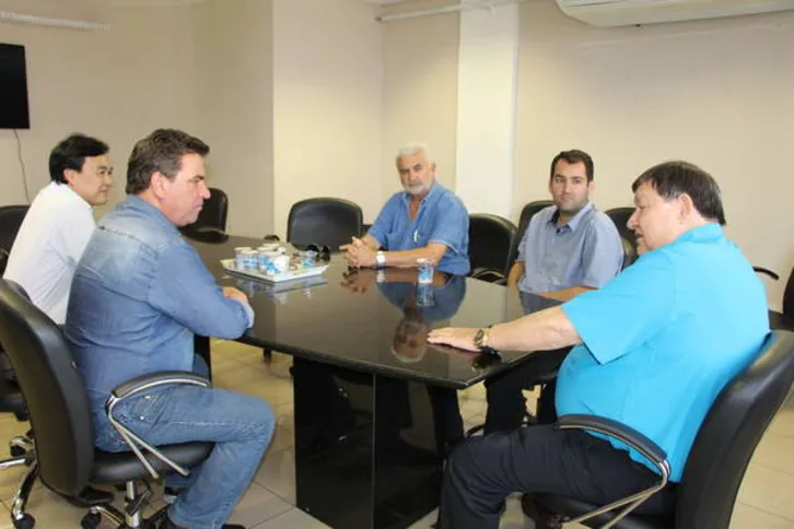 Imagem ilustrativa da imagem Beffa e Onofre acertam processo de transição em Arapongas