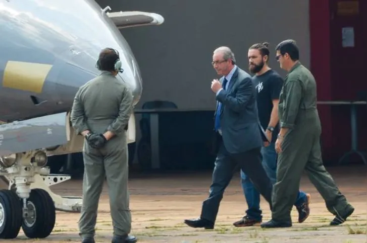 Imagem ilustrativa da imagem Cunha é preso em Brasília por determinação de Sérgio Moro
