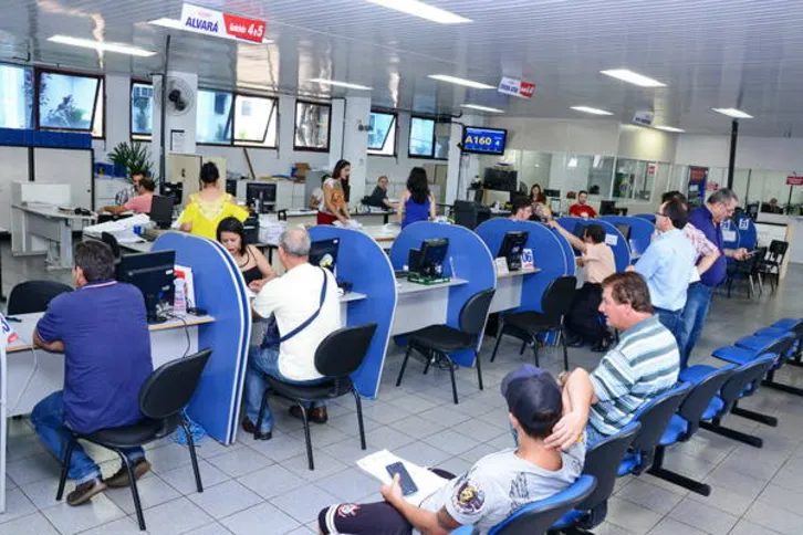 Imagem ilustrativa da imagem Começam as exonerações de comissionados nas prefeituras