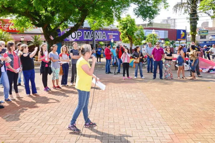 Imagem ilustrativa da imagem Justiça nega liminar de reintegração de posse em escolas