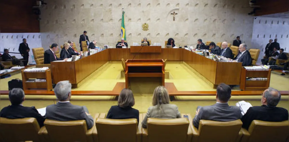 Imagem ilustrativa da imagem Para STF, réus não podem presidir Câmara e Senado