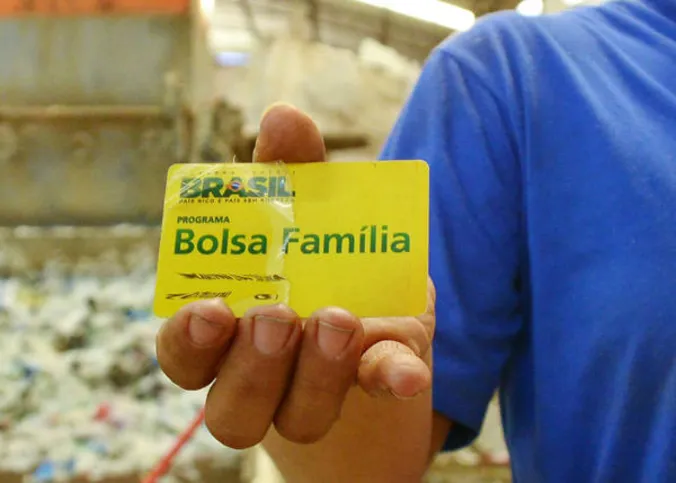 Imagem ilustrativa da imagem Governo flagra irregularidades em 2.031 benefícios do Bolsa Família