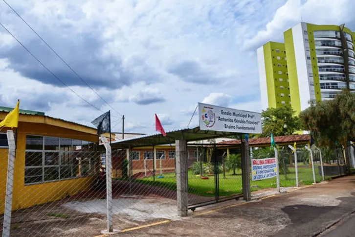 Imagem ilustrativa da imagem Justiça suspende eleições para diretores de escolas municipais em Arapongas
