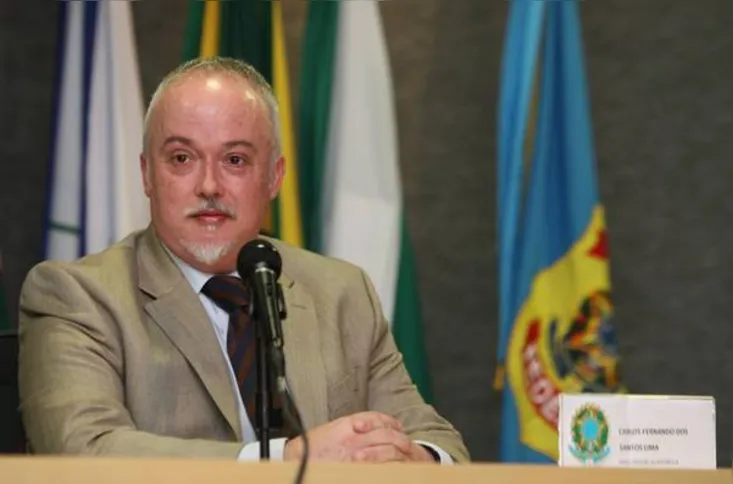 Imagem ilustrativa da imagem Procuradores da força-tarefa ameaçam abandonar Lava Jato